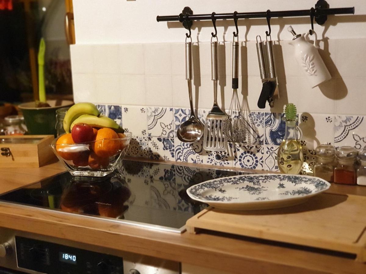 Appartement Emilia Халстат Екстериор снимка