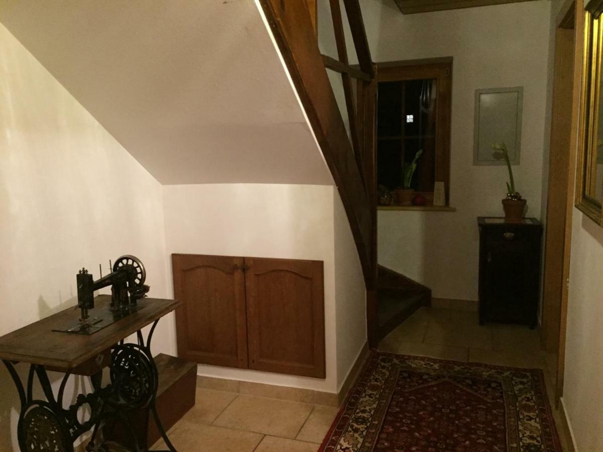 Appartement Emilia Халстат Екстериор снимка